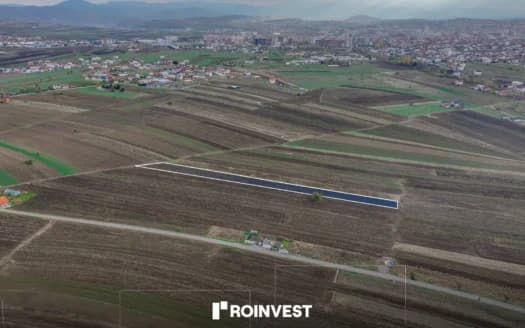 Parcelë në shitje! 4