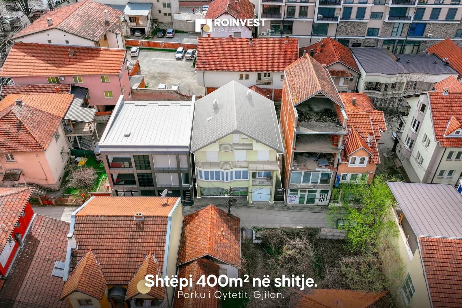 Shtëpi në shitje!