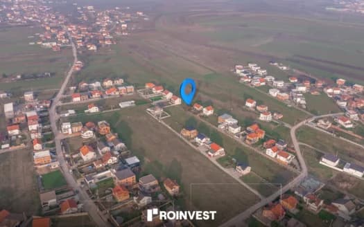 Parcelë në shitje! 4