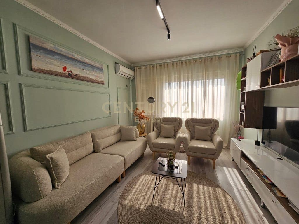 YZBERISHT, APARTAMENT 2+1+2+PARKIM PER QIRA 2
