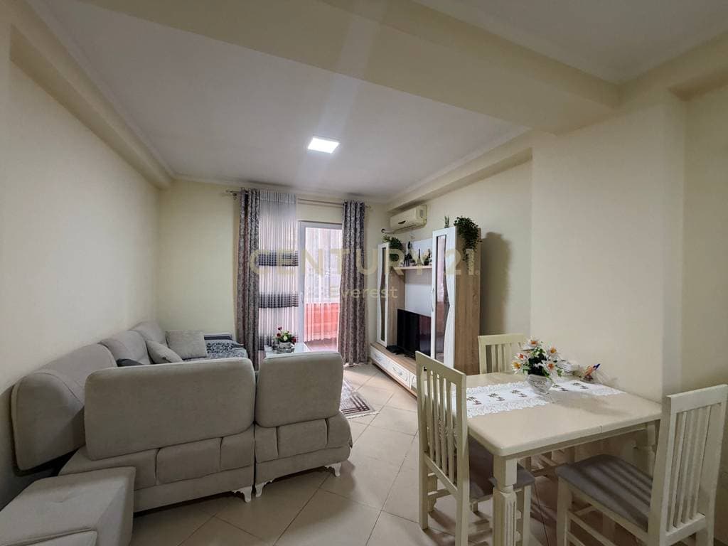 ASTIR, JAPIM ME QIRA APARTAMENT 1+1! 3
