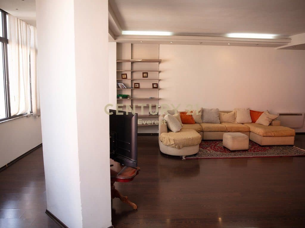 RRAPO HEKALI, SHESIM APARTAMENT 3+1+2 3