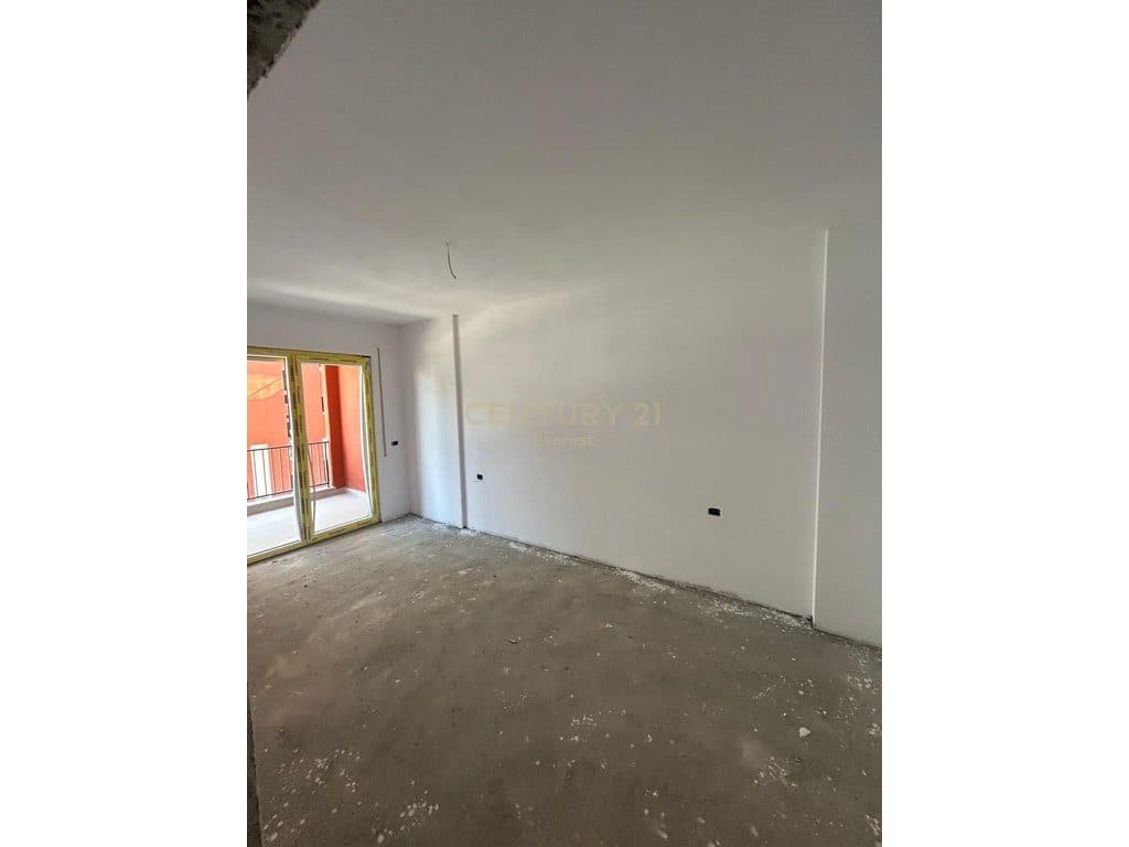 PASKUQAN, SHESIM APARTAMENT 1+1 2