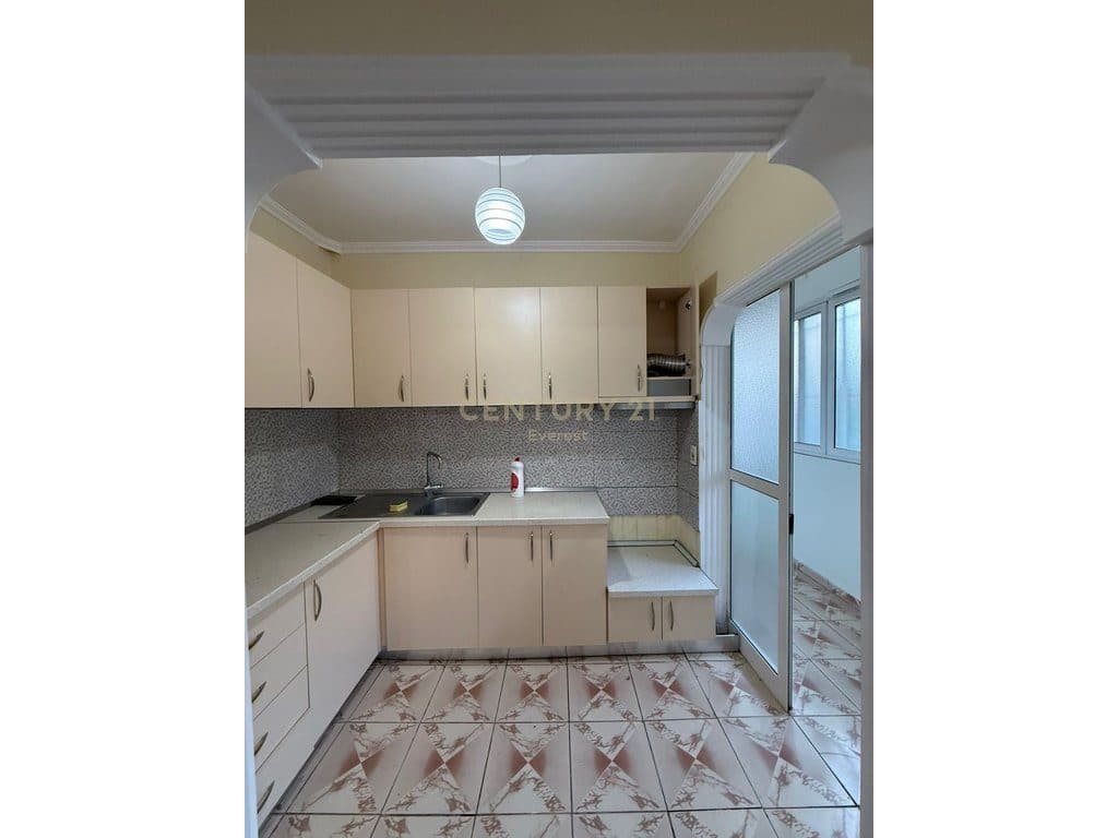 RRUGA IRFAN TOMINI, APARTAMENT 1+1 PER SHITJE 3