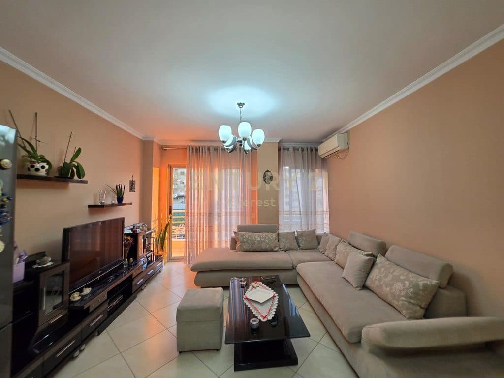 KOMUNA E PARISIT, SHESIM APARTAMENT 2+1