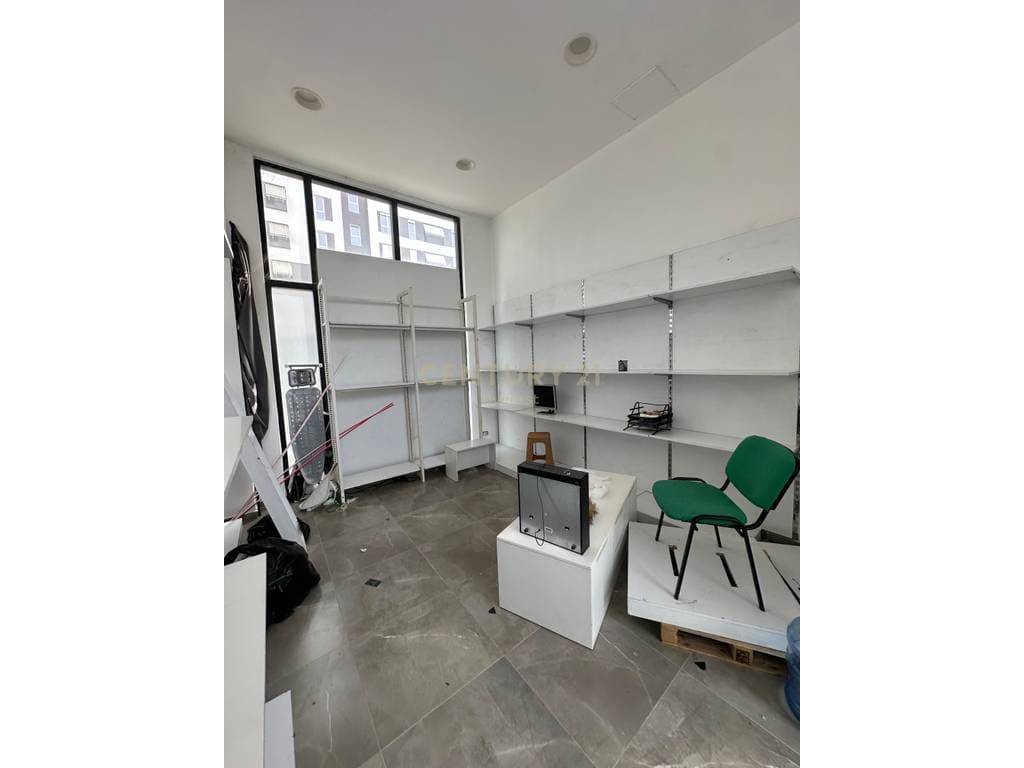 5-MAJI STREET, COMMERCIAL FOR RENT 4