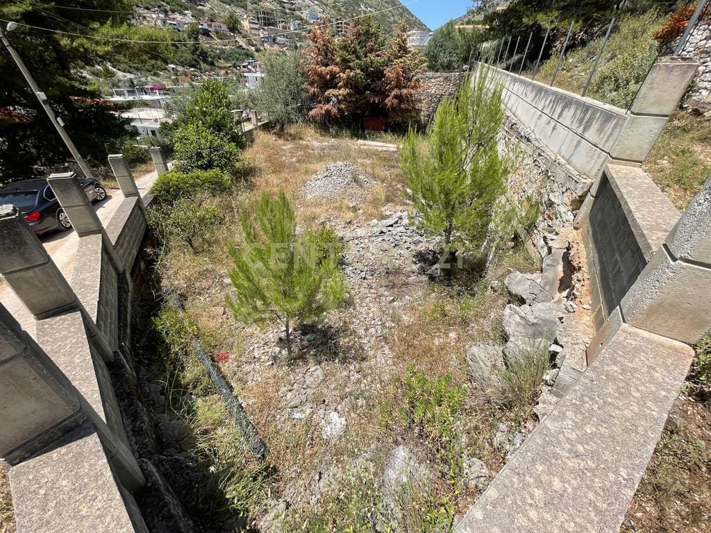 SARANDE, TOKE TRUALL PER SHITJE 2