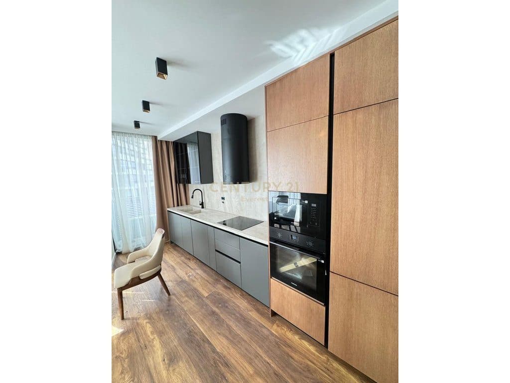 LAKE VIEW, APARTAMENT 3+1+POST PARKIMI PER QIRA 3
