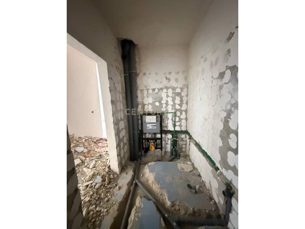 GOLEM, SHESIM APARTAMENT 2+1+2 - 950€/M2 3