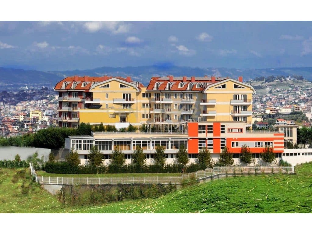 FARKE, HOTEL FOR RENT