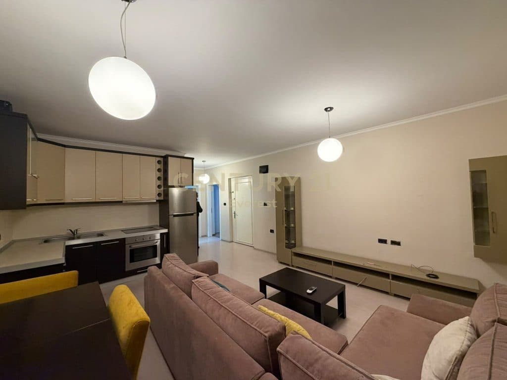 MYSLYM SHYRI, APARTAMENT 2+1 ME QIRA 3