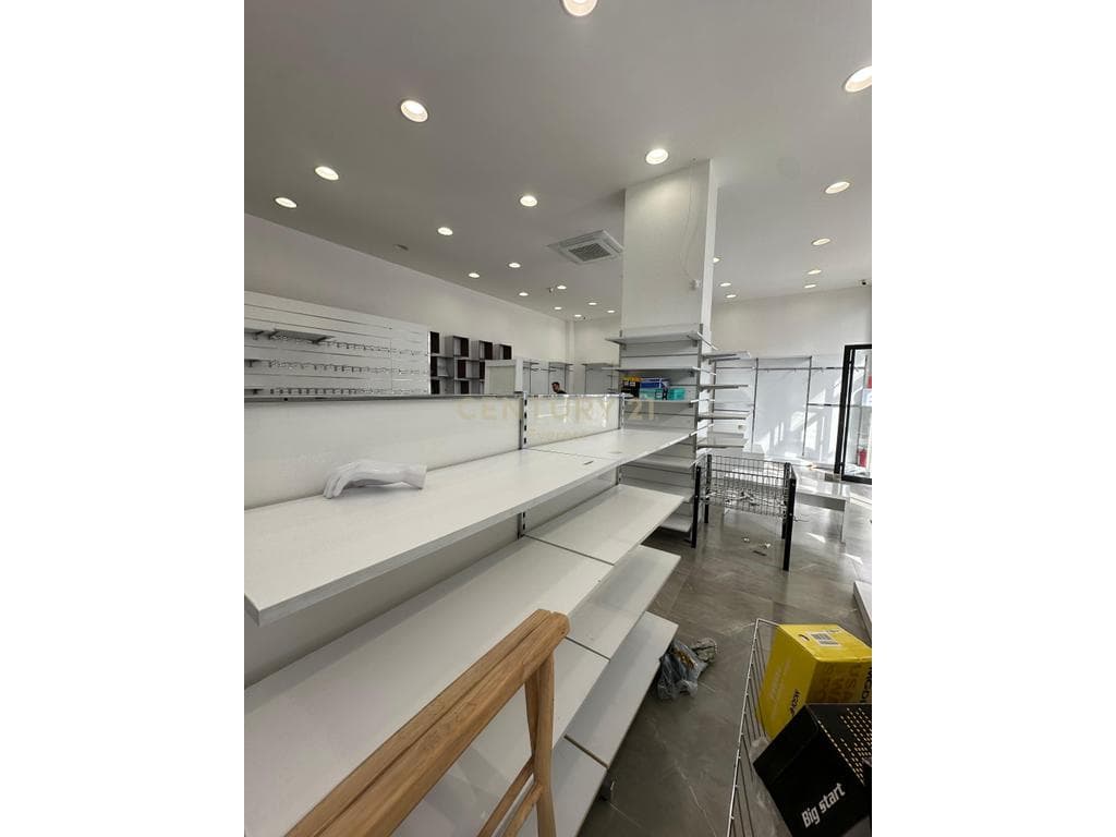 5th May Street, commercial space for sale 2