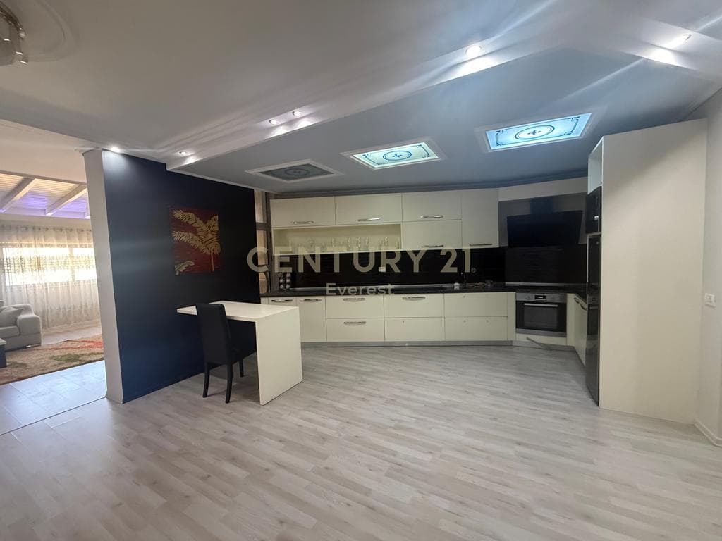 IRFAN TOMINI, SHESIM APARTAMENT 2+1+2 3