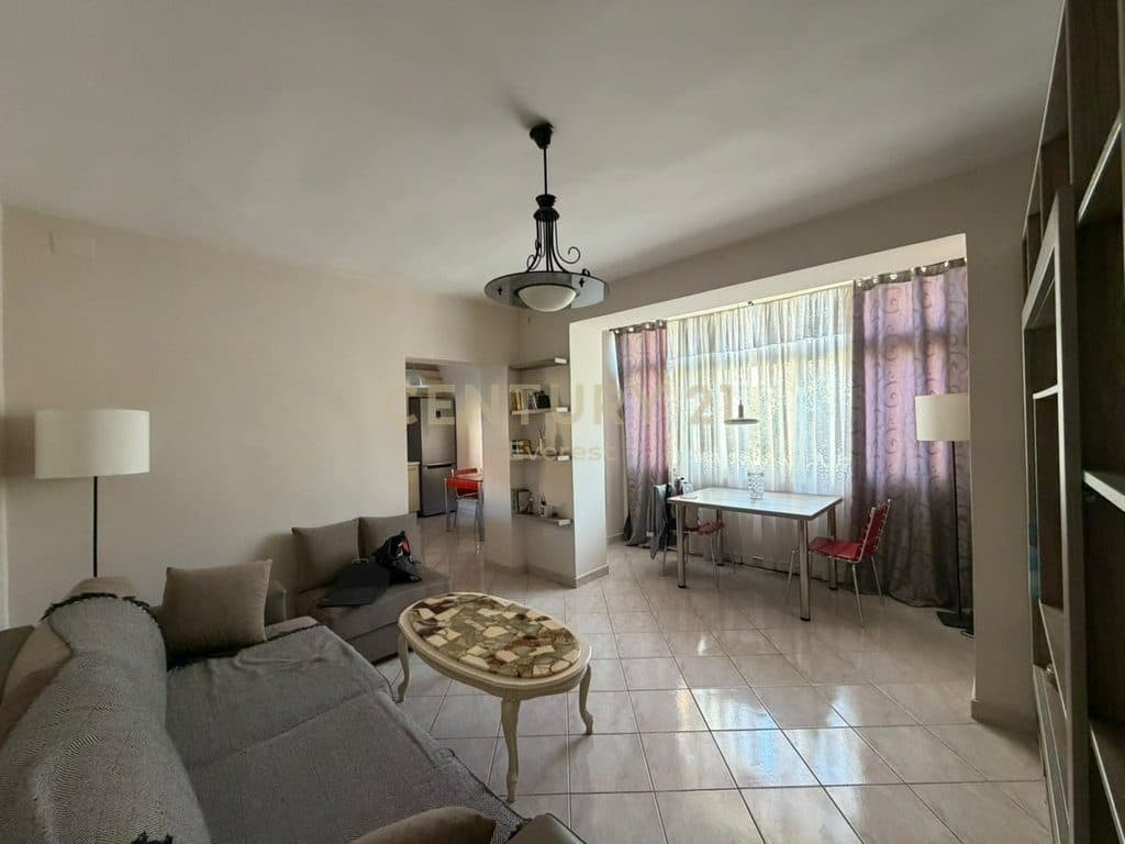RRUGA ASIM VOKSHI, APARTAMENT 2+1 PER QIRA 2