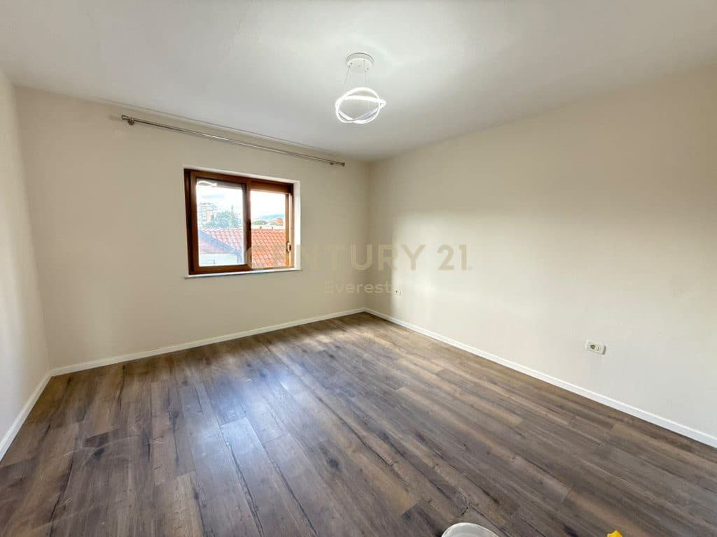 RRUGA BARDHYL, SHESIM APARTAMENT 2+1