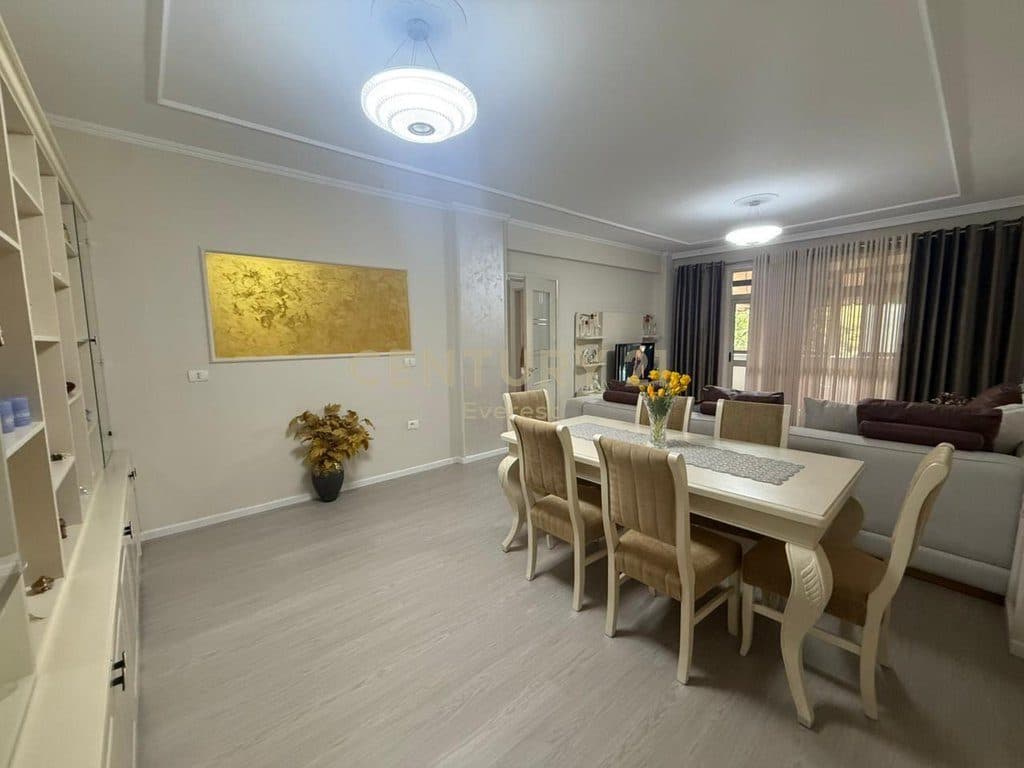 BLV. ZOGU I PARE, SHESIM APARTAMENT 2+1+2 3