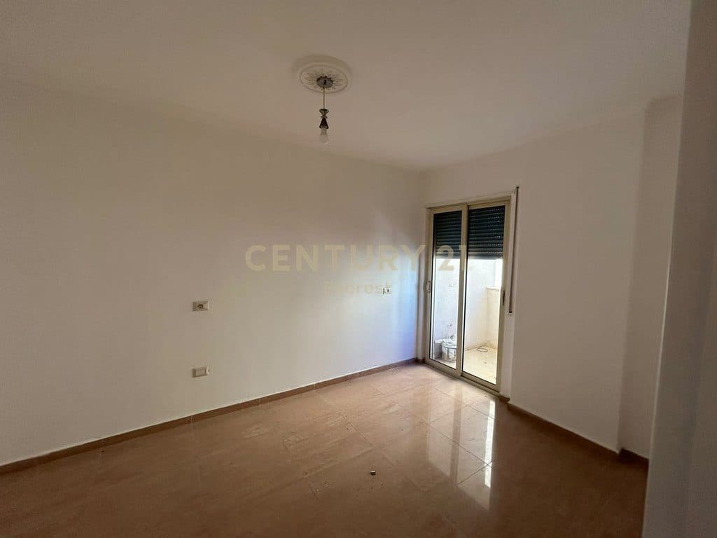 PERBALLE KOMLEKSIT FLORIDA--SHESIM APARTAMENT 2+1 4