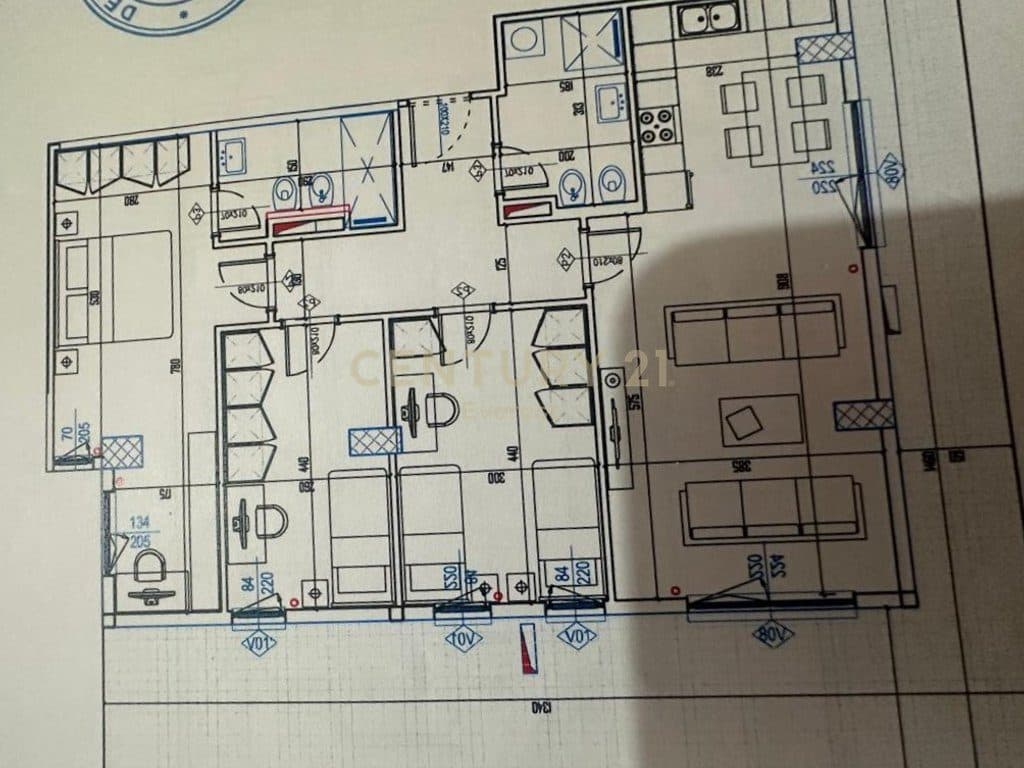 KOMUNA E PARISIT, ZYRE PER QIRA 2