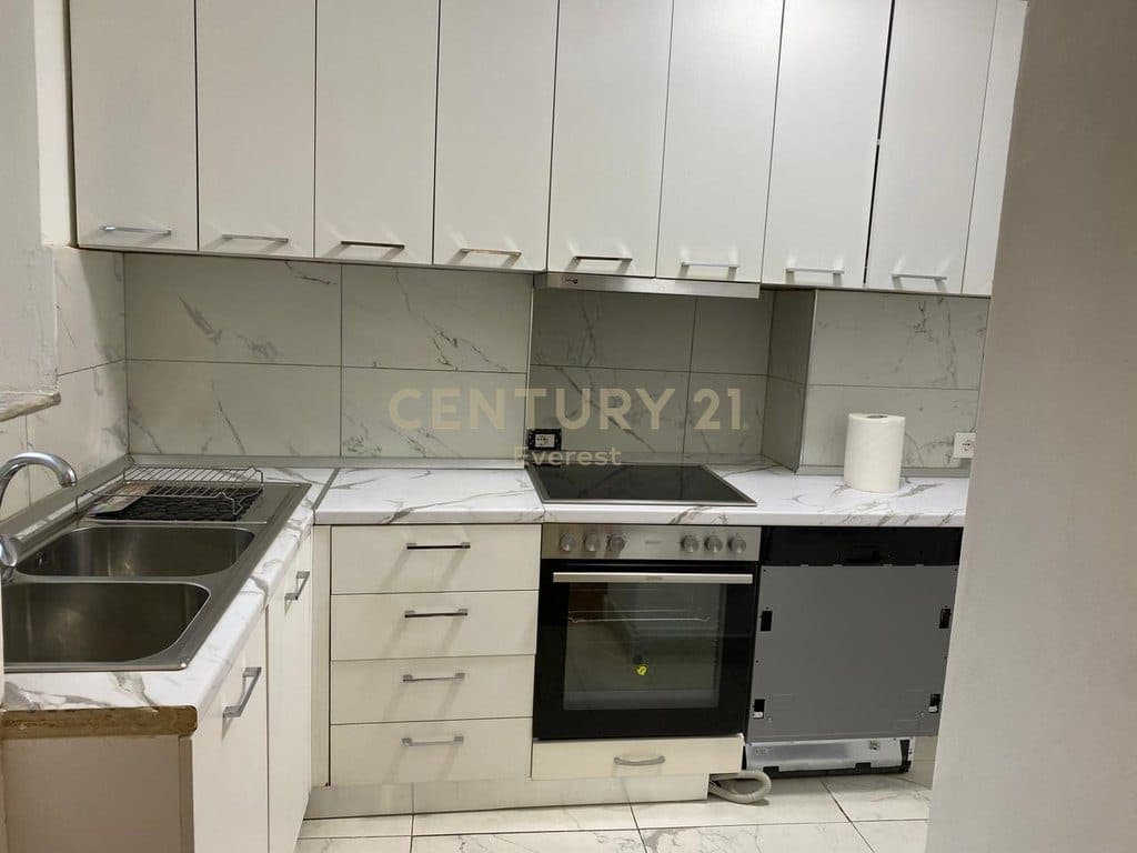 CENTER, APARTMENT 2+1 FOR RENT 2