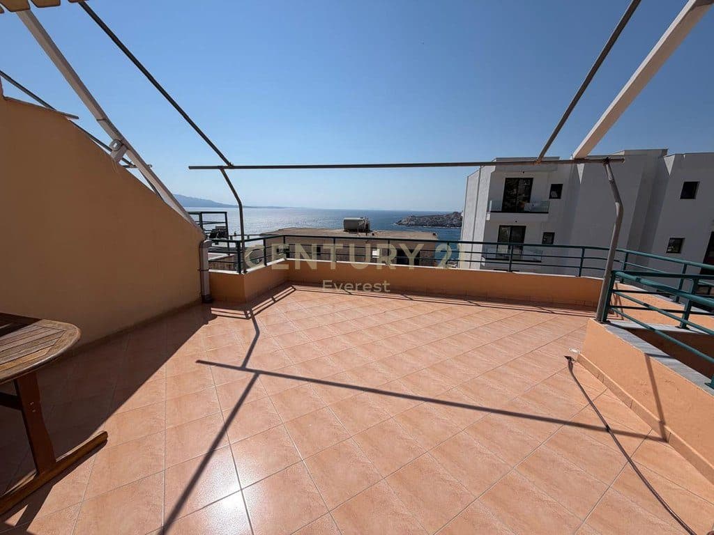 SARANDE, SHESIM APARTAMENT 2+1 ME PAMJE NGA DETI 2