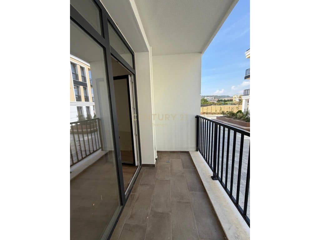 SAUK, SHESIM APARTAMENT 1+1+POST PARKIMI