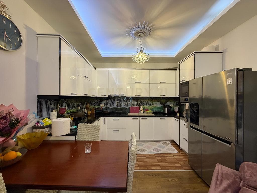 5-MAJI, SHESIM APARTAMENT 2+1+2 3