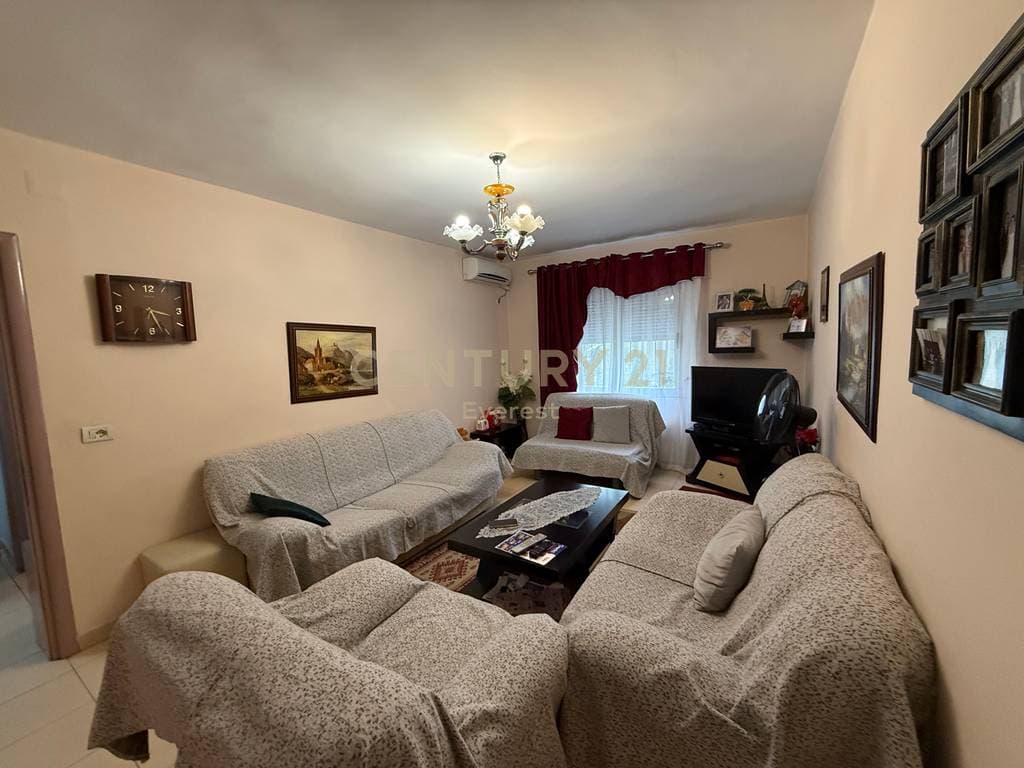 VASIL SHANTO, 3+1 APARTMENT FOR SALE 2