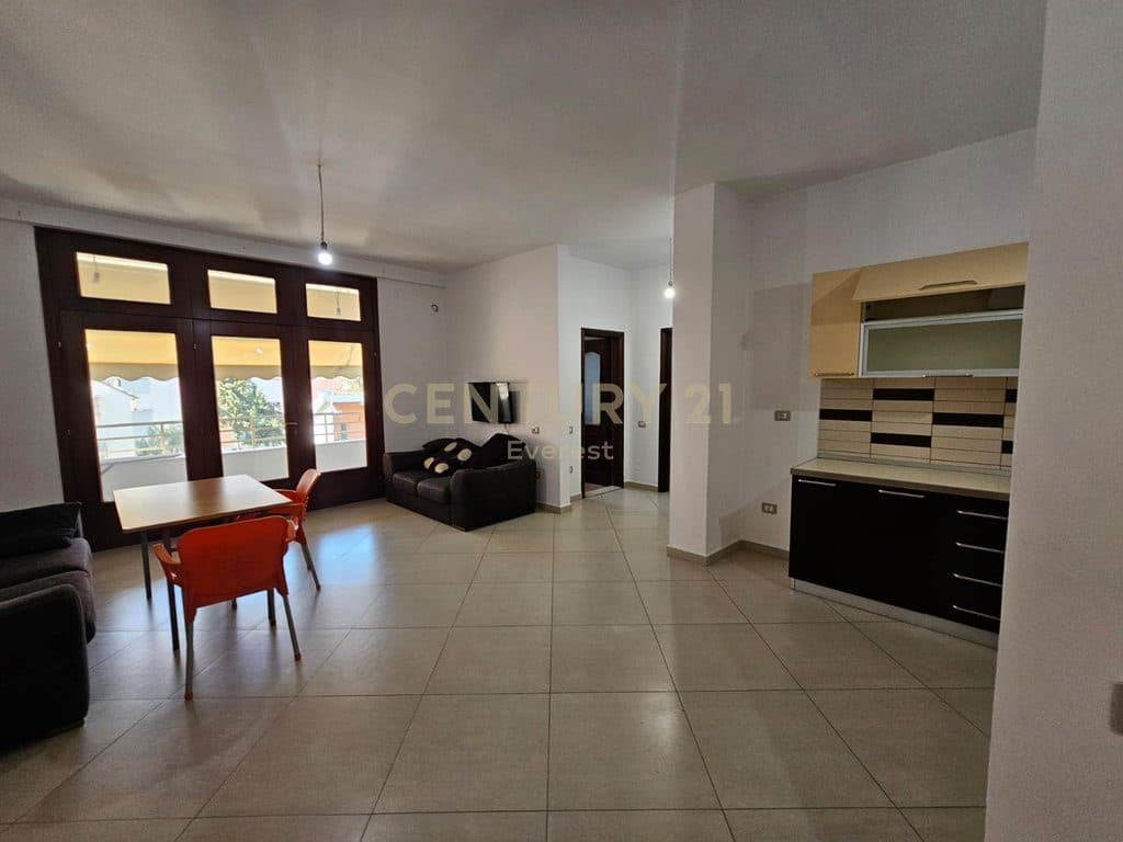KODRA E DIELLIT, APARTAMENT 2+1 PER QIRA 2