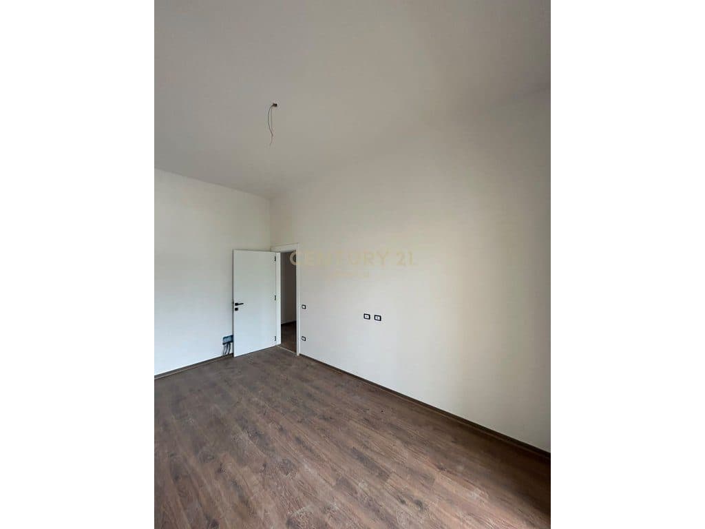 PASKUQAN, SHESIM APARTAMENT 2+1 4