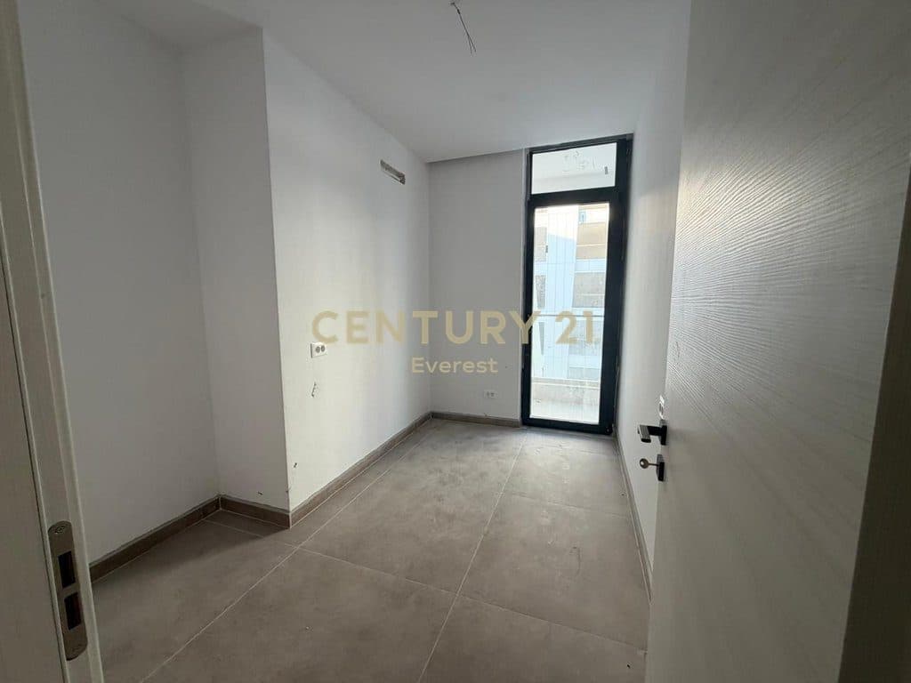 PORCELAN, SHESIM APARTAMENT 3+1+2 4