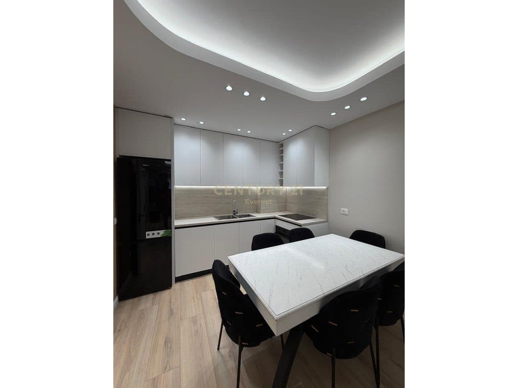 ASTIR-BAR ARTIST, SHESIM APARTAMENT 2+1+2 2