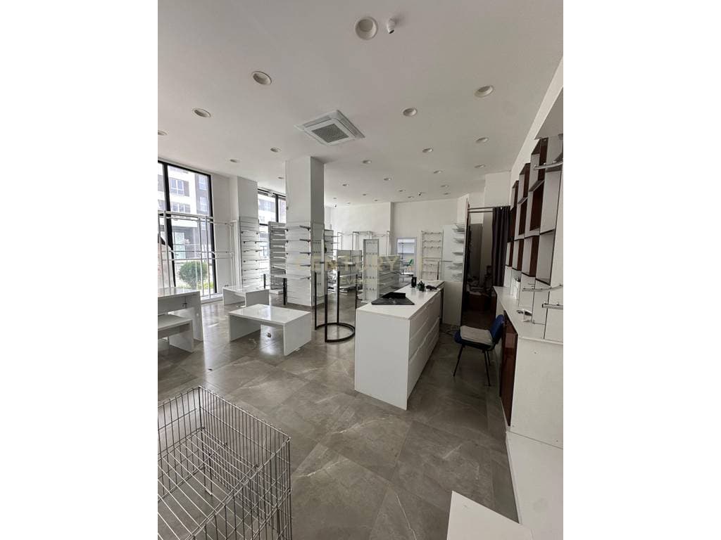 5-MAJI STREET, COMMERCIAL FOR RENT