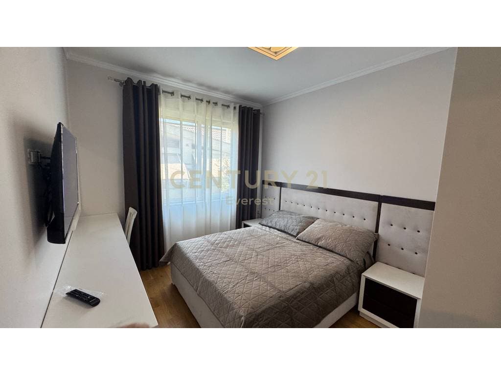 Shesim Apartament 3+1 me Post Parkimi – Kopshti Zoologjik, Rr. Eduart Mano 4
