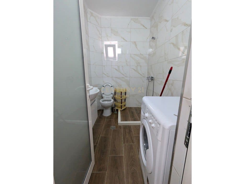 LAPRAKE, SHESIM APARTAMENT 1+1 4