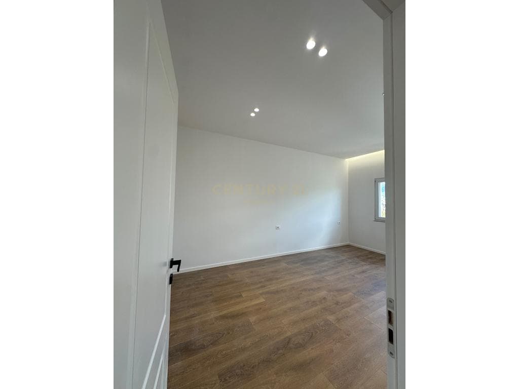 RRUGA BARDHYL, SHESIM APARTAMENT 1+1 2