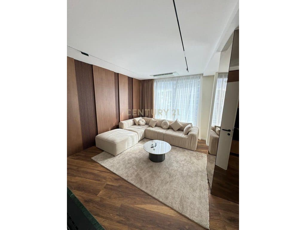 LAKE VIEW, APARTAMENT 3+1+POST PARKIMI PER QIRA