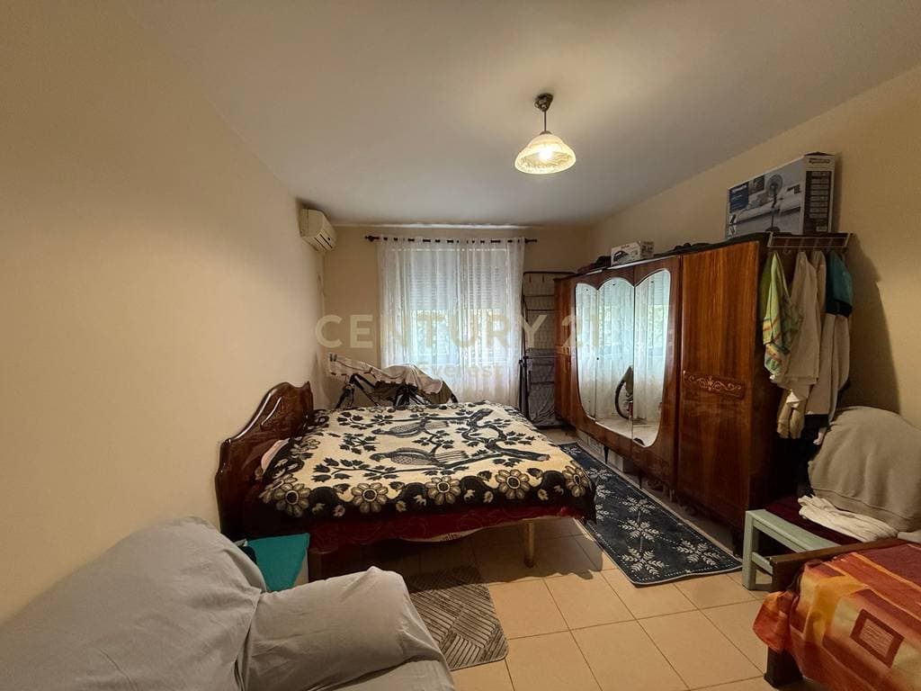 VASIL SHANTO, 3+1 APARTMENT FOR SALE 4
