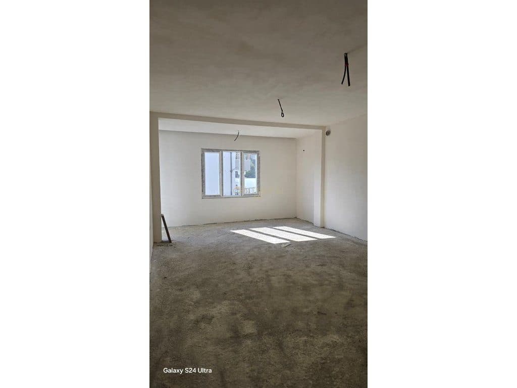 Apartament 2+1 në Shitje në Durrës me Post Parkimi dhe Depo !