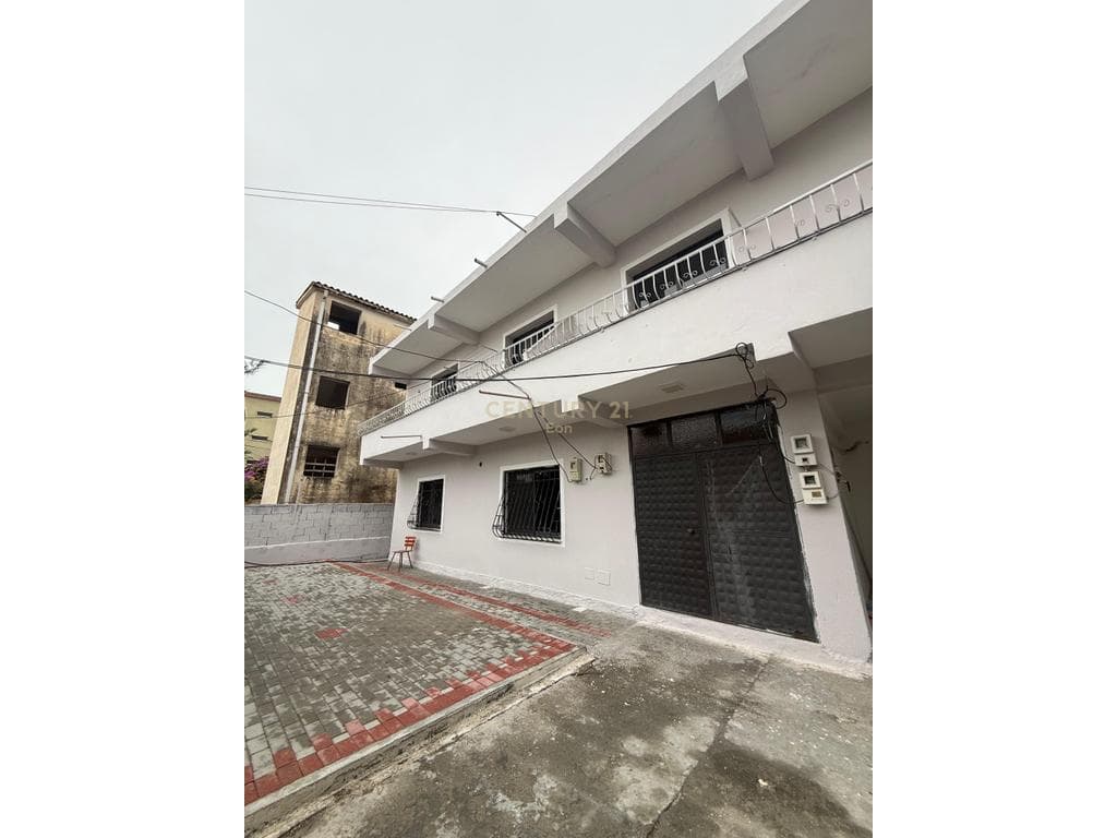 SHITET GODINE NE DURRES E NDARE NE 5 APARTAMENTE ! 3