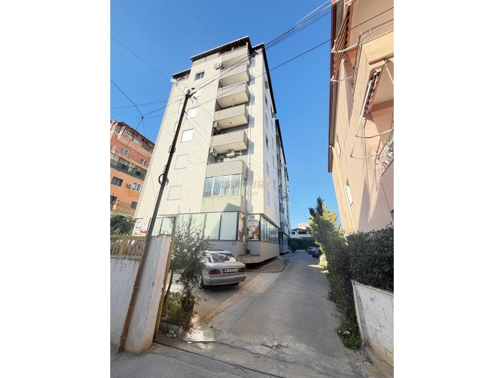 Apartament 1+1 me Qira Afatgjatë | Kati 1 | Mobilim i Ri | Parkim