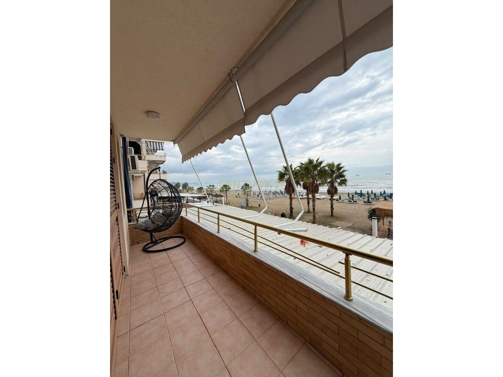 Apartament 1+1 Me Qira në Plazh, Durrës!