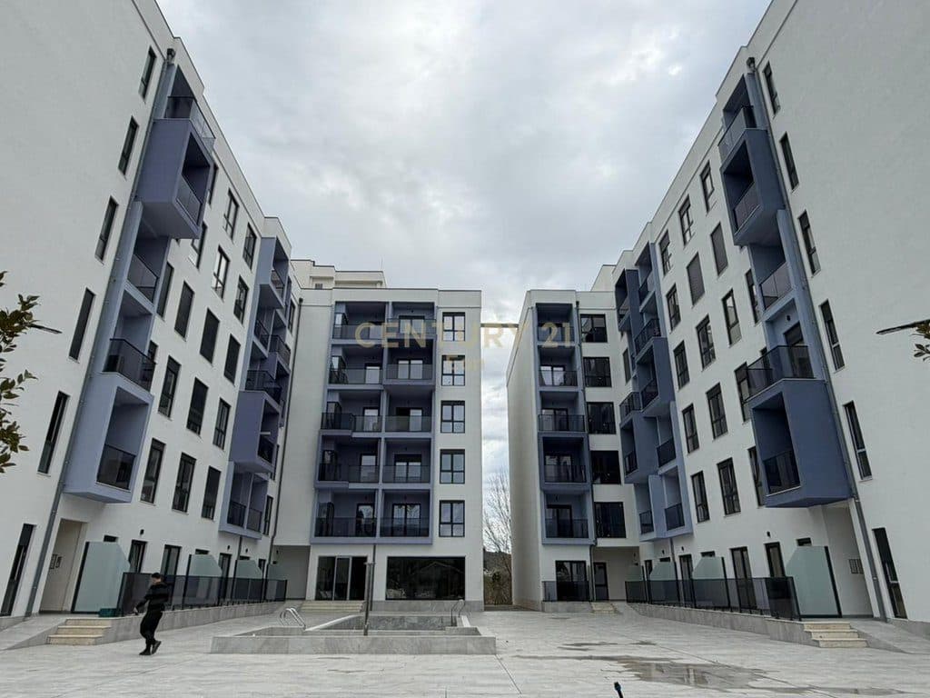APARTAMENT 1+1 PER SHITJE TEK "ADRIATIK GARDEN" NE GOLEM! 4
