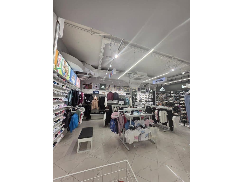 Dyqan shitje në Qendra Tregtare Flagship, Durrës ! 2