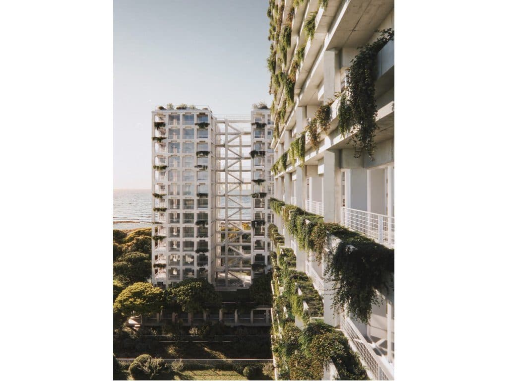 SHITET STUDIO TEK "THREE GARDENS RESIDENCE", QERRET !