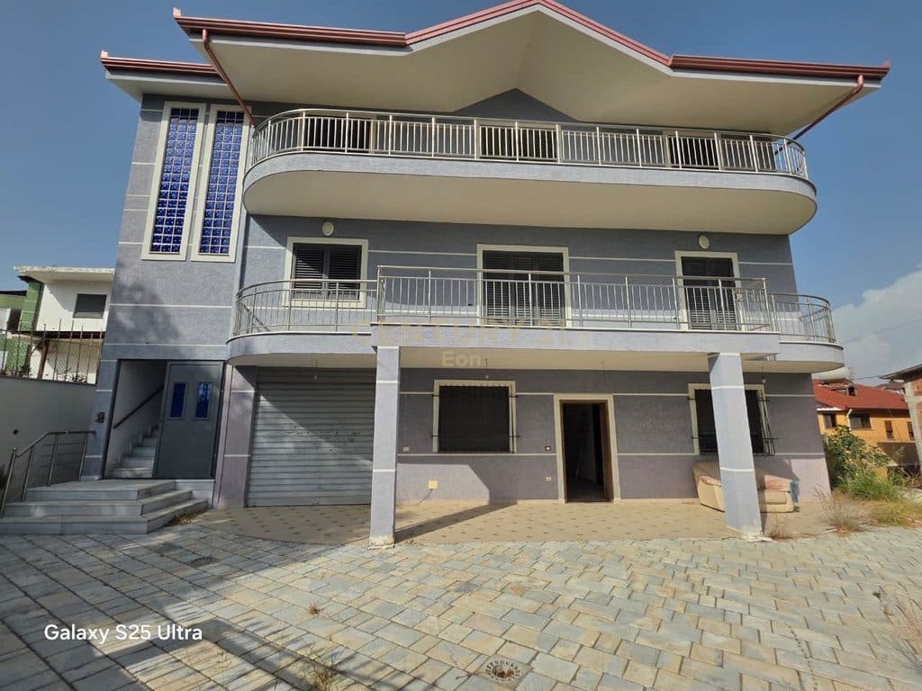 Vilë 3-katëshe me pamje deti në Shkallnur – 400 m² truall 4