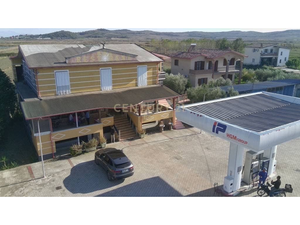 Pronë Ekskluzive në Çermë | Karburant + Gaz + Lavazh + Bar-Kafe | 1,104 m² | 400,000 € 2