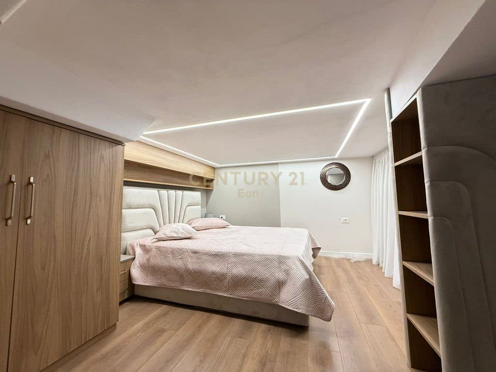 Loft me Qira në Plazh, Pranë Hotel Antalya ! 3