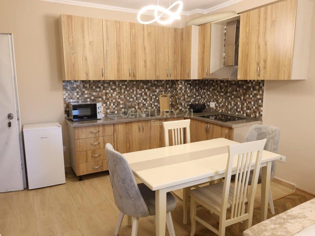 JEPET ME QIRA APARTAMENT 1+1 NE CURRILA, DURRES ! 3