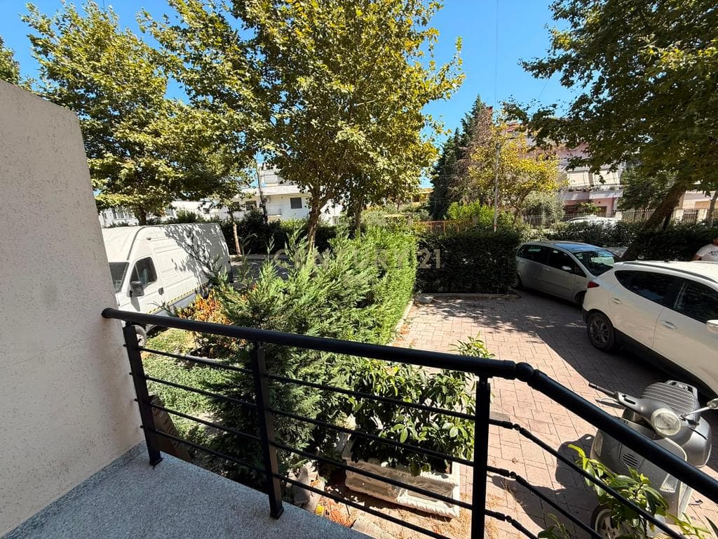Apartament 1+1 Me Qira në Plazh, Durrës ! 2