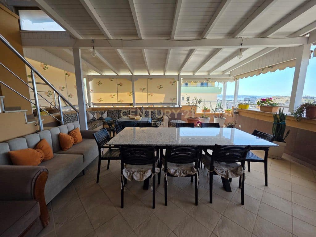 Penthouse ne Shitje, Durres Lagja Nr. 6 !